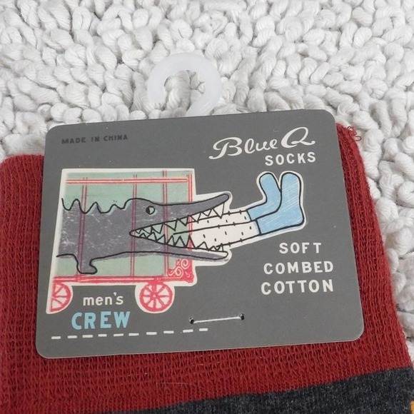 Blue Q WHISKEY Men's CREW SOCKS - Shoe Size 7-12 - Picture 3 of 4